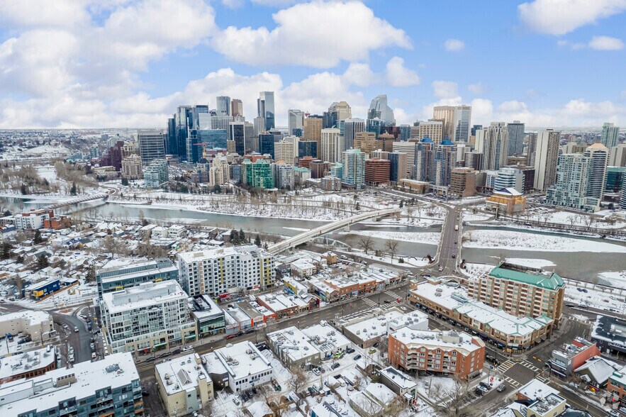 124 10th St NW, Calgary, AB à louer - Aérien – Image 3 sur 6