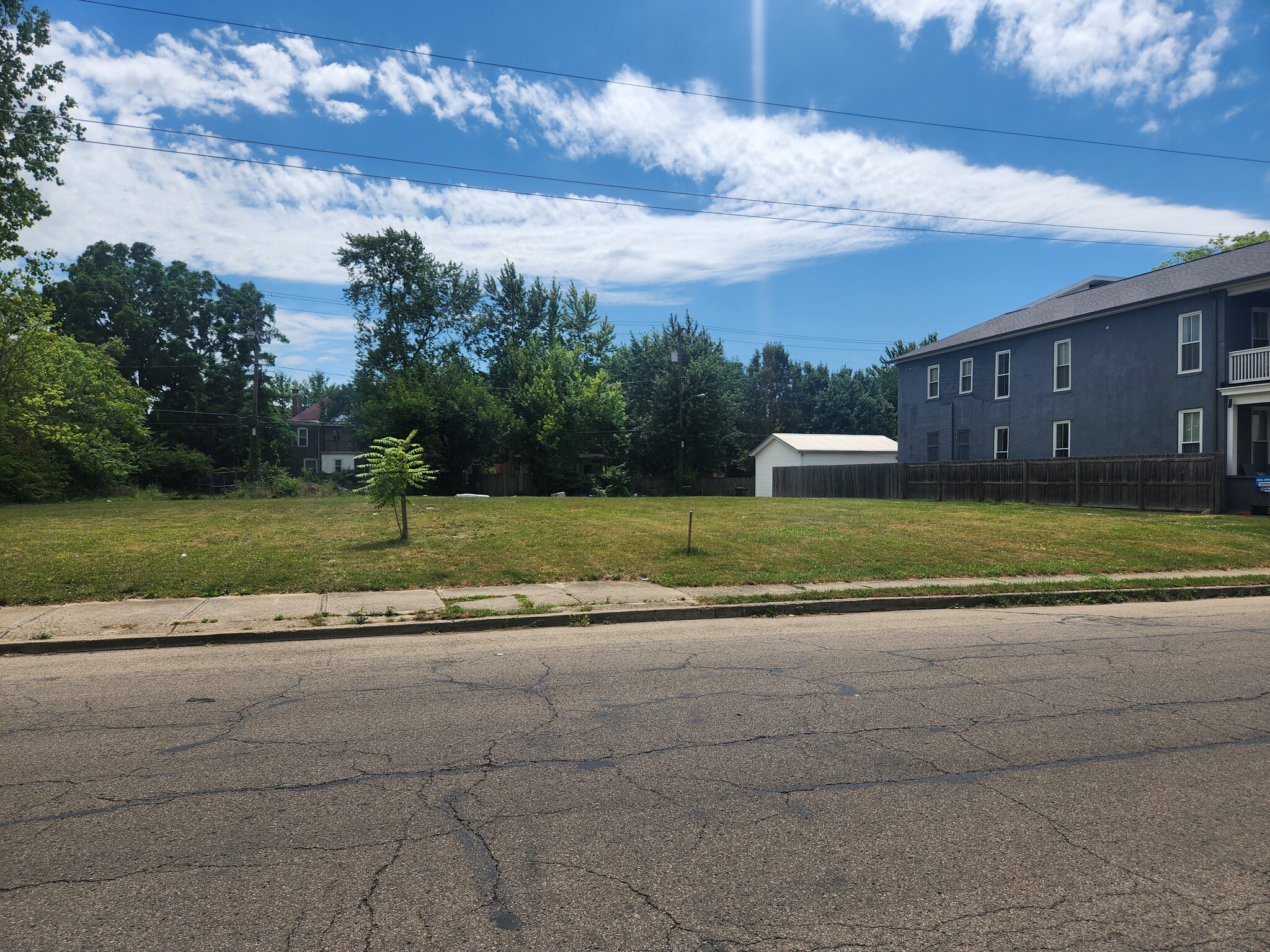 1227-1255 Oak St, Columbus, OH à vendre Photo principale– Image 1 sur 5