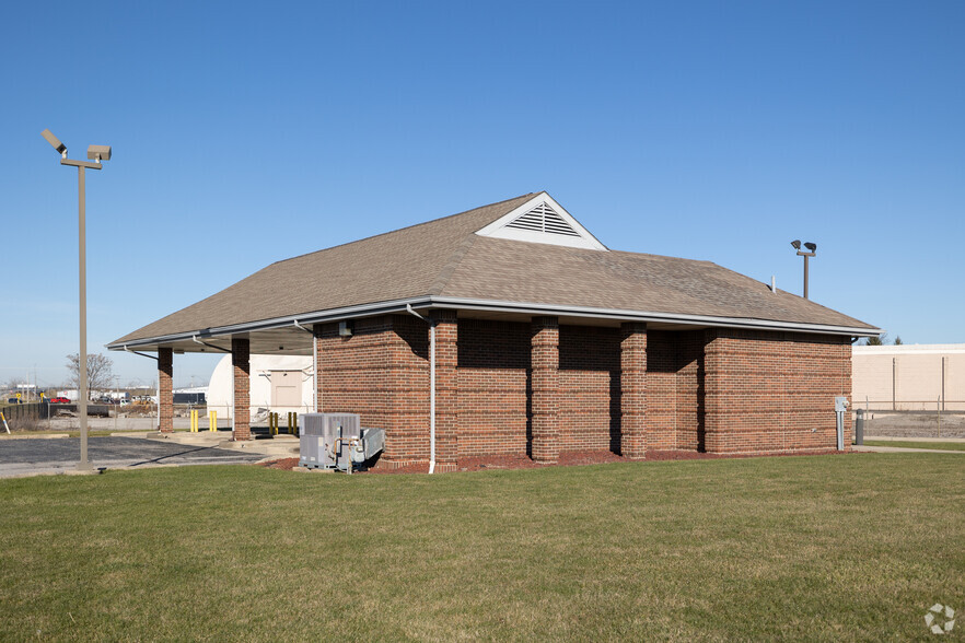 1700 Western Ave, Findlay, OH à louer - Photo de l’immeuble – Image 3 sur 9