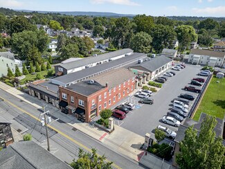 Plus de détails pour 51 N Main St, Manheim, PA - Local commercial à vendre