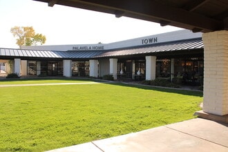 2720 N 68th St, Scottsdale, AZ à louer Photo de l’immeuble– Image 2 sur 3