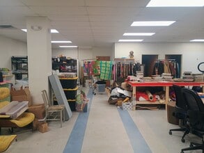 10 Buist Rd, Milford, PA à louer Photo intérieure– Image 2 sur 2