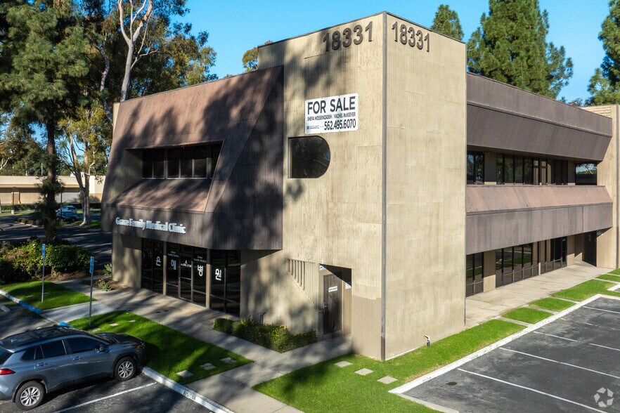 18331 Gridley Rd, Cerritos, CA à vendre - Photo principale – Image 1 sur 62