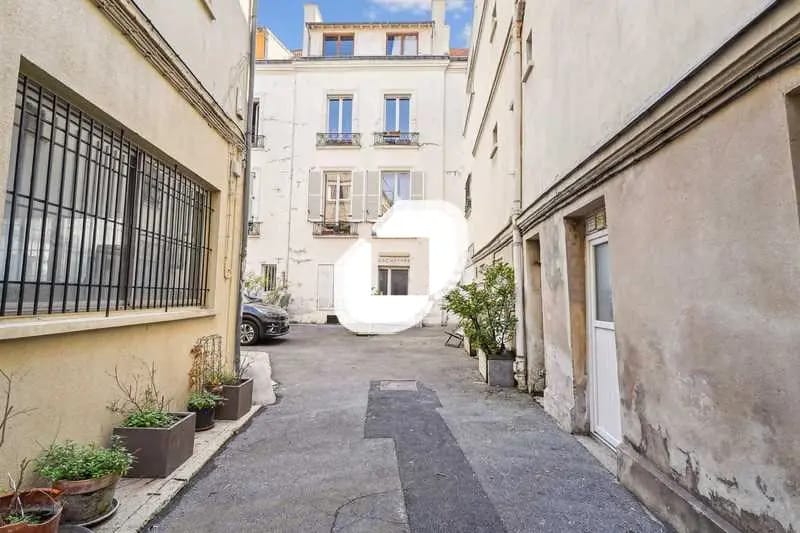 Bureau dans Paris à vendre - Photo de l’immeuble – Image 1 sur 16