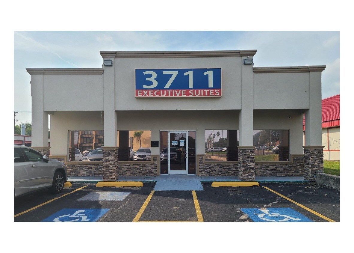 3711 N 10th St, McAllen, TX à louer Photo principale– Image 1 sur 2