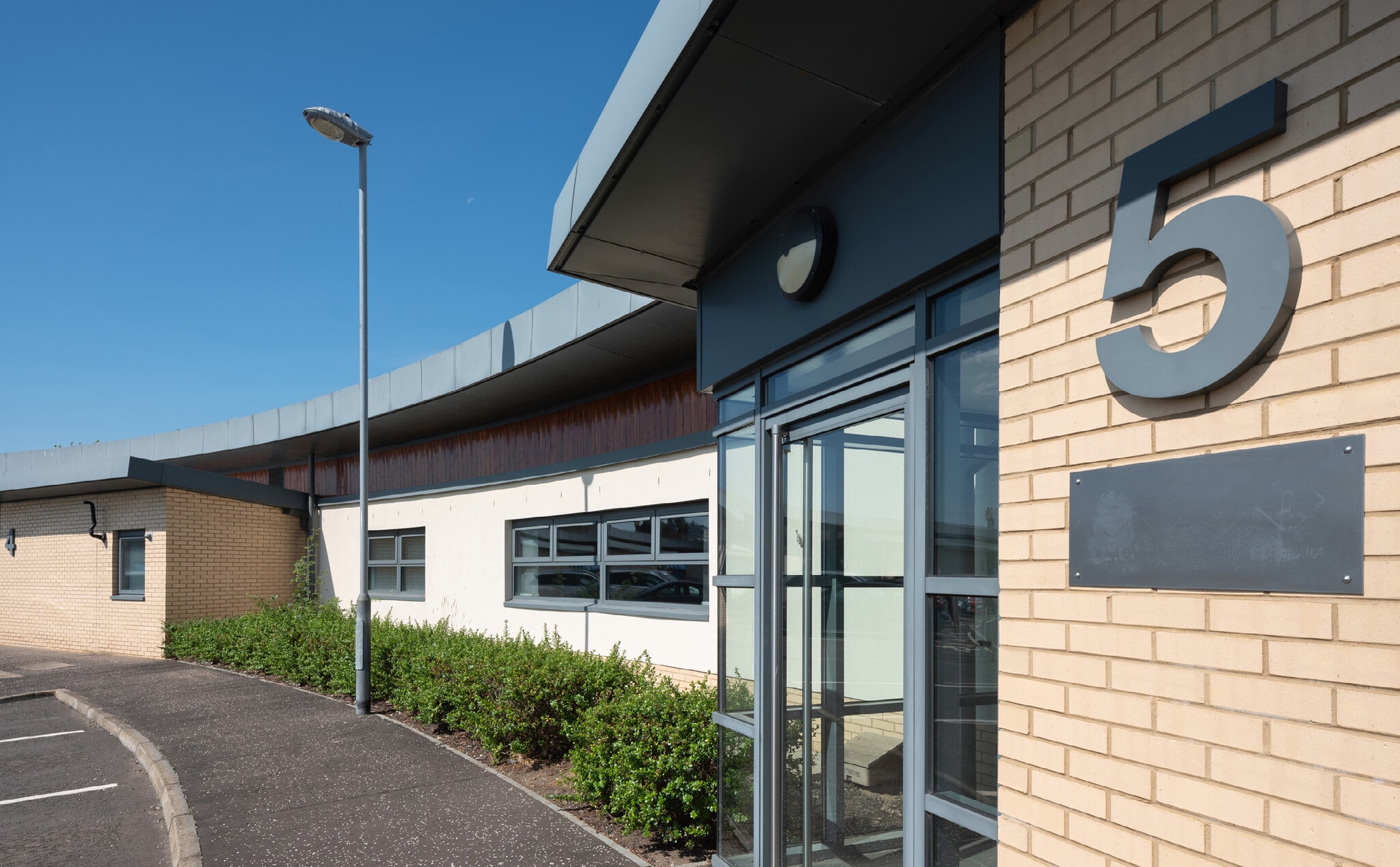 25 Colquhoun Ave, Glasgow à louer Photo de l’immeuble– Image 1 sur 6