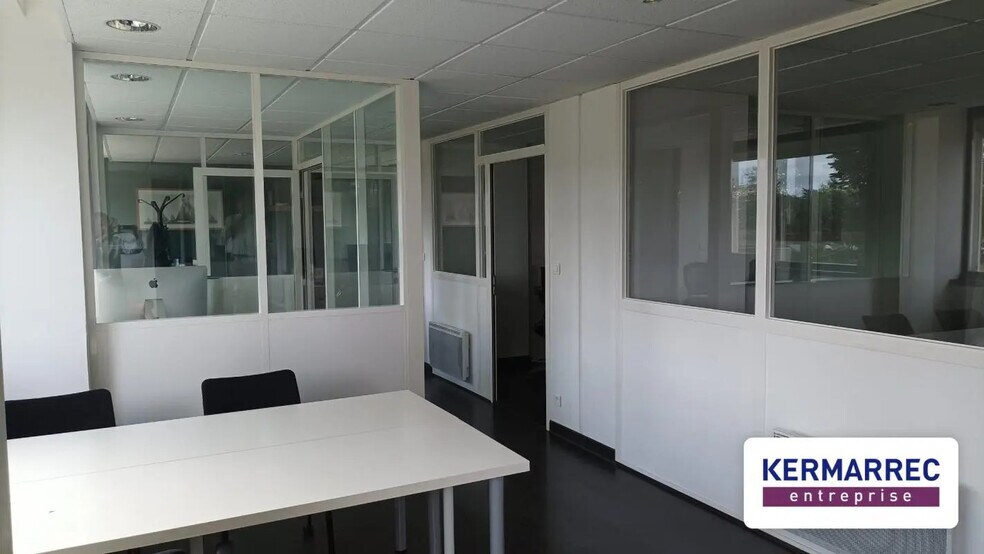 Bureau dans Nantes à louer - Photo de l’immeuble – Image 3 sur 7