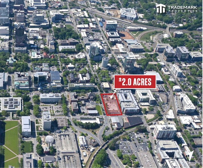 Two Acre Development Opportunity portefeuille de 3 biens à vendre sur LoopNet.fr - Aérien – Image 2 sur 3