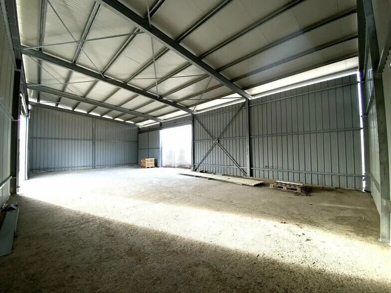 Industriel/Logistique dans La Roquette-sur-Siagne à louer - Photo intérieure – Image 2 sur 4