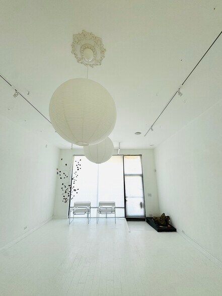 351-353 S La Brea Ave, Los Angeles, CA à louer - Photo de l’immeuble – Image 3 sur 14