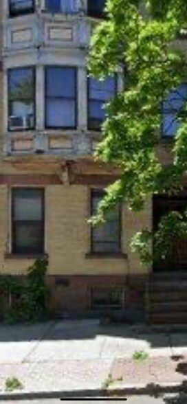 400 Madison Ave, Albany, NY à vendre - Photo de l’immeuble – Image 2 sur 2