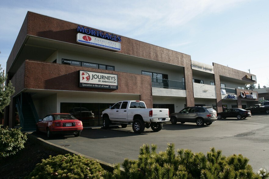 2290 Commercial St SE, Salem, OR à louer - Photo de l’immeuble – Image 3 sur 9