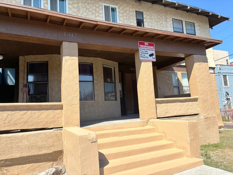 1317 Linwood Ave, Los Angeles, CA à vendre - Photo de l’immeuble – Image 2 sur 30