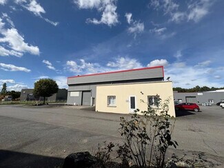 Plus de détails pour Bureau, Local d'activités à louer