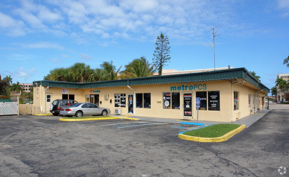 281 N Federal Hwy, Boca Raton, FL à louer - Photo de l’immeuble – Image 2 sur 5