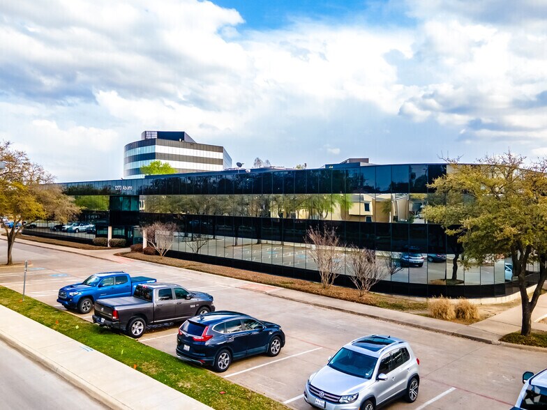 9441 Lyndon B Johnson Fwy, Dallas, TX à louer - Photo principale – Image 3 sur 28