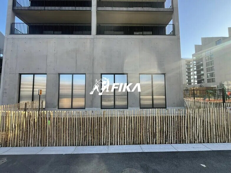 Local commercial dans Bordeaux à vendre - Photo de l’immeuble – Image 1 sur 7