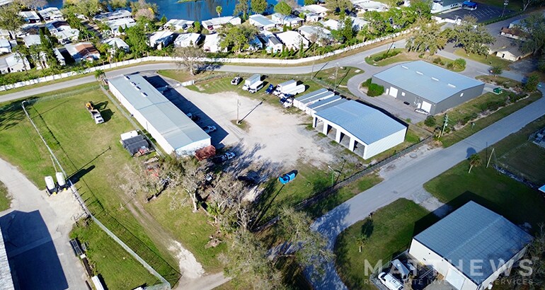 330 W Brannen Rd, Lakeland, FL à vendre - Photo de l’immeuble – Image 2 sur 3
