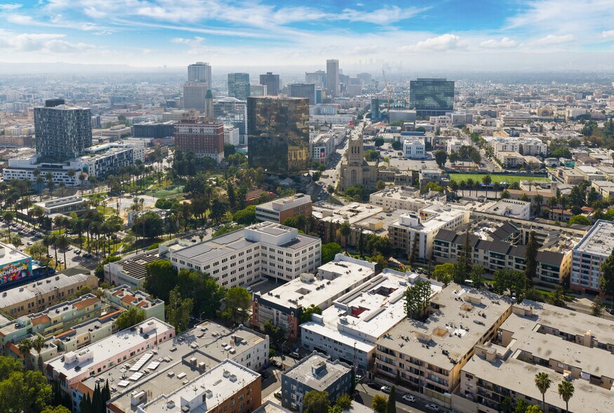 504 S La Fayette Park Pl, Los Angeles, CA à vendre - Photo de l’immeuble – Image 2 sur 10