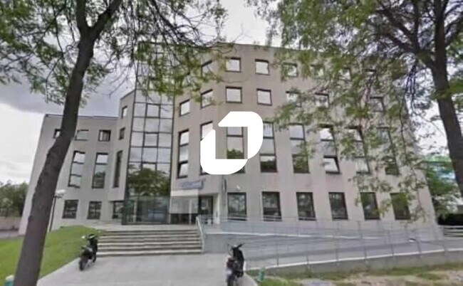 Plus de détails pour Bureau à louer