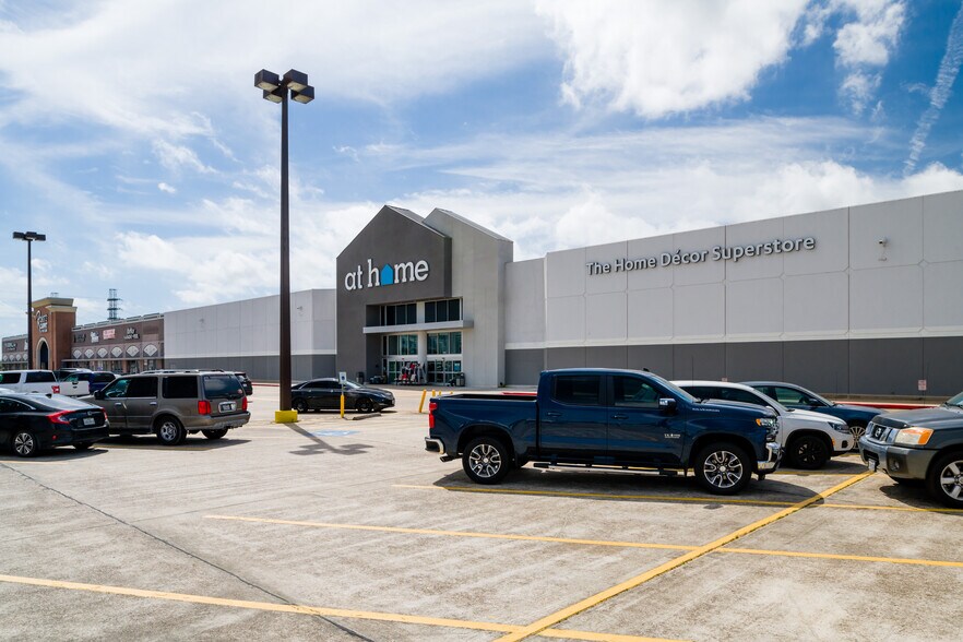 20730-20814 Gulf Fwy, Webster, TX à louer - Photo de l’immeuble – Image 2 sur 11