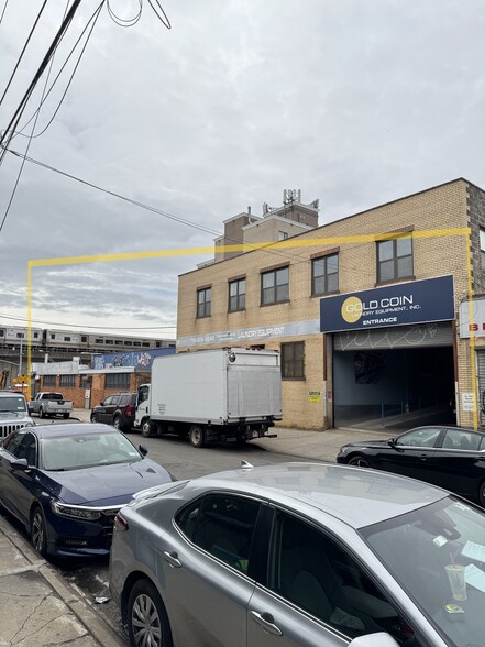 91-26 Archer ave, Jamaica, NY à louer - Photo de l’immeuble – Image 3 sur 6
