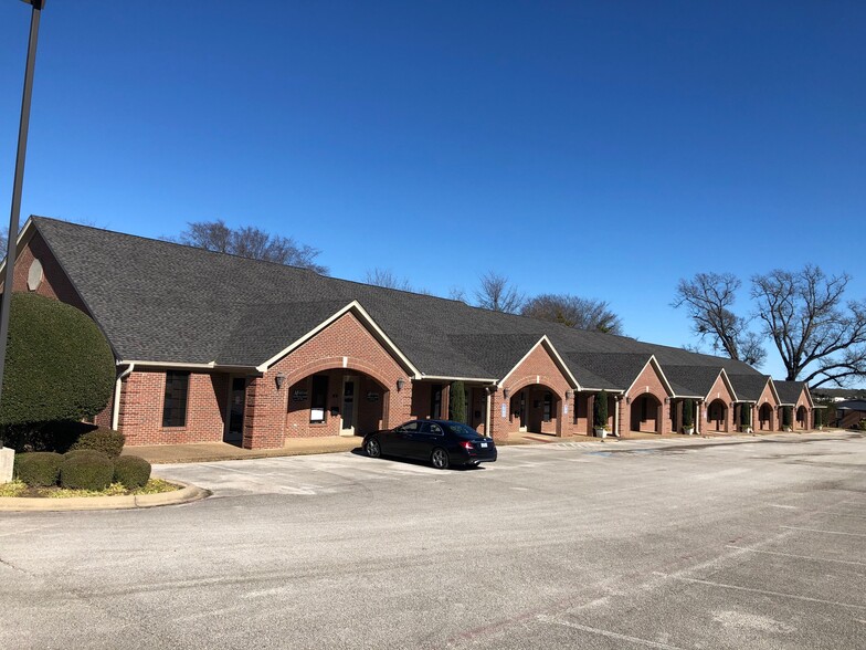 455 Rice Rd, Tyler, TX à louer - Photo de l’immeuble – Image 1 sur 14
