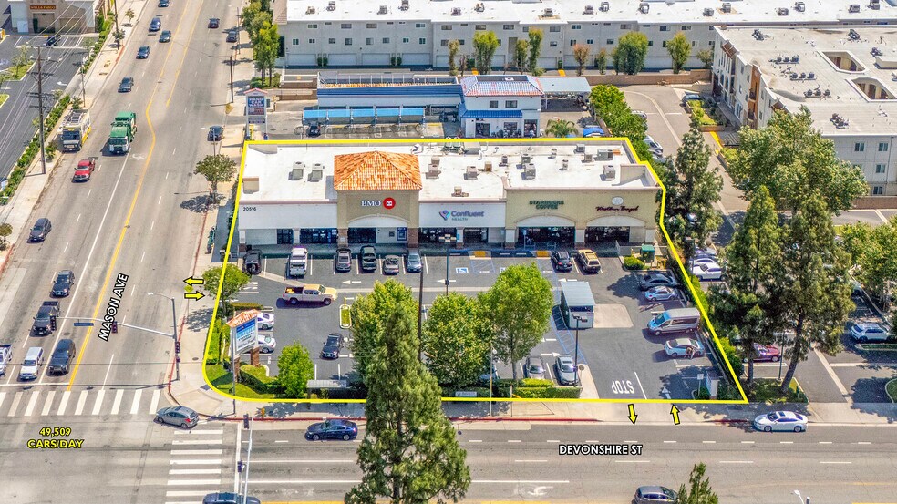 20516 Devonshire St, Chatsworth, CA à vendre - Photo de l’immeuble – Image 2 sur 5