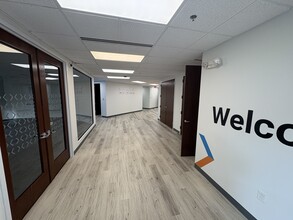 200 Lake Dr E, Cherry Hill, NJ à louer Photo intérieure– Image 1 sur 7