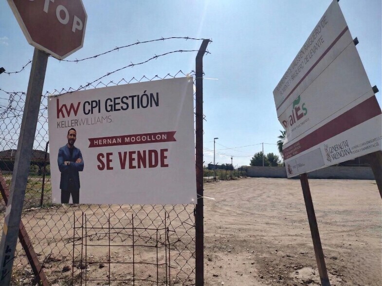 Terrain dans Orihuela, Alicante à vendre - Photo de l’immeuble – Image 3 sur 10