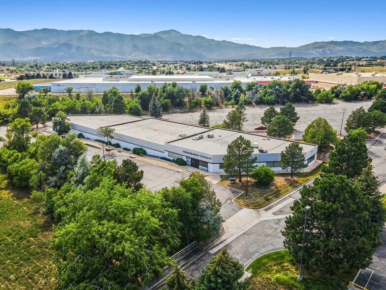 3950 Bijou St, Colorado Springs, CO à vendre - Photo de l’immeuble – Image 2 sur 3