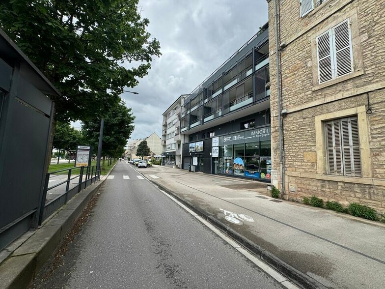45 Avenue Du Drapeau, Dijon à vendre - Photo de l’immeuble – Image 1 sur 4