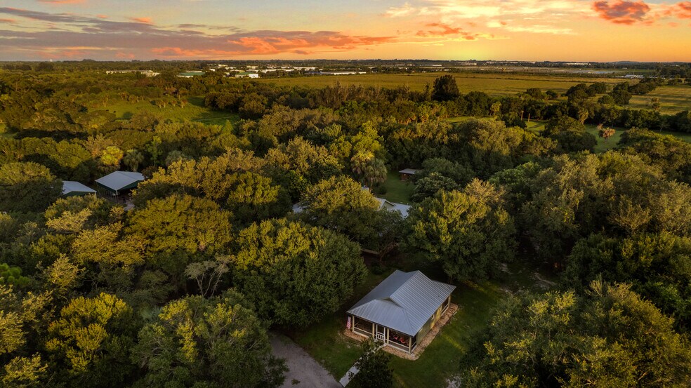 8505 Immokolee Rd, Fort Pierce, FL à vendre - Photo principale – Image 1 sur 10