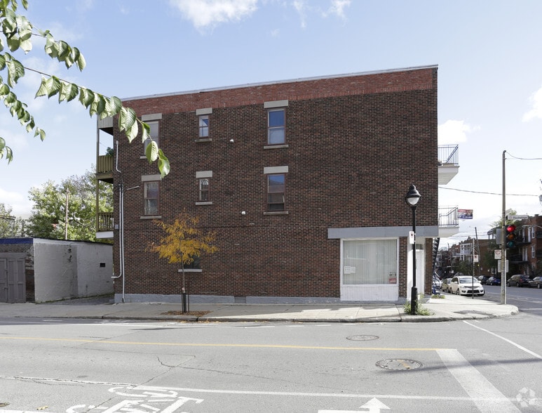 2445 Rue Fullum, Montréal, QC à vendre - Photo de l’immeuble – Image 2 sur 2