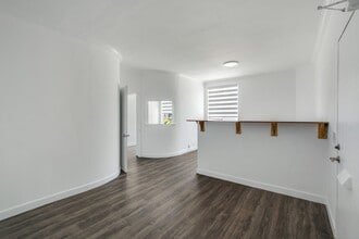 9730-9732 Wilshire Blvd, Beverly Hills, CA à louer Photo intérieure– Image 1 sur 17