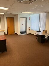 3136 S Winton Rd, Rochester, NY à louer Photo intérieure– Image 2 sur 8