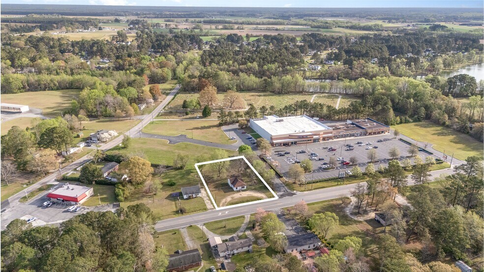 549 E New Hope Rd, Goldsboro, NC à vendre - Photo de l’immeuble – Image 1 sur 13