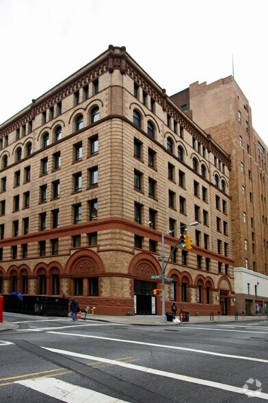 177 Livingston St, Brooklyn, NY à louer - Photo de l’immeuble – Image 1 sur 8