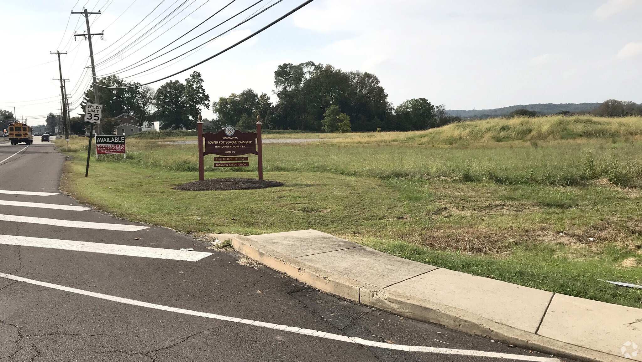 3049 E High St, Pottstown, PA à vendre Photo principale– Image 1 sur 11