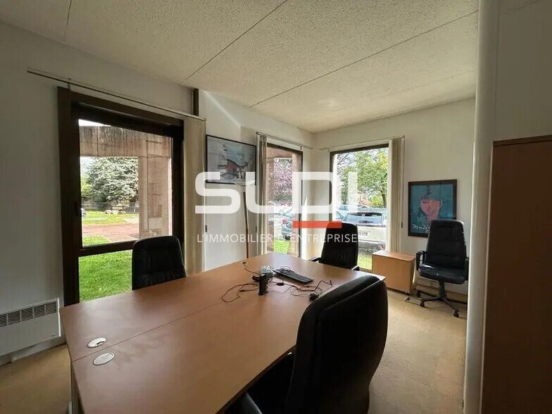 Bureau dans Écully à vendre - Photo intérieure – Image 2 sur 13