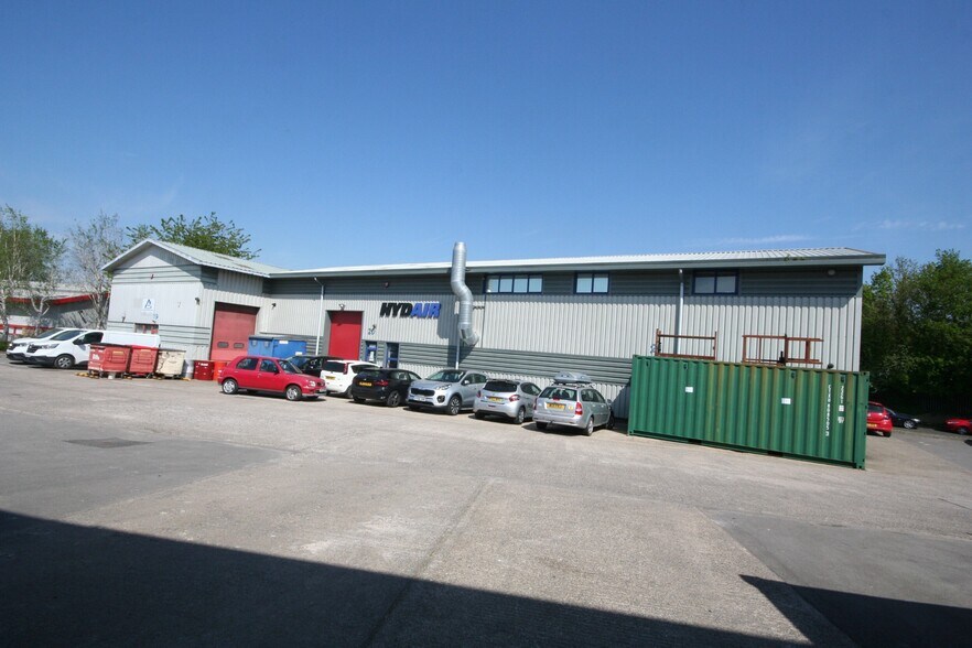 Radstock Rd, Midsomer Norton à louer - Photo de l’immeuble – Image 2 sur 3