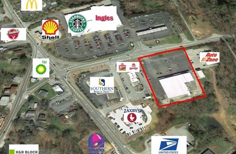 200 E Louise St, Clarkesville, GA à louer - Photo de l’immeuble – Image 2 sur 11