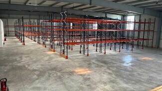 Plus de détails pour Industriel/Logistique à louer