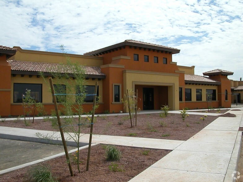 3400 N Dysart Rd, Avondale, AZ à vendre - Photo de l’immeuble – Image 2 sur 2