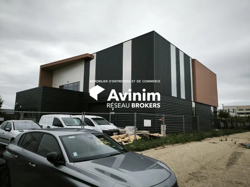 Industriel/Logistique dans Bondoufle à vendre Photo de l’immeuble– Image 1 sur 7