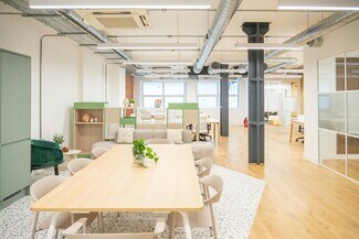 Plus de détails pour 130 City Rd, Londres - Bureau à louer