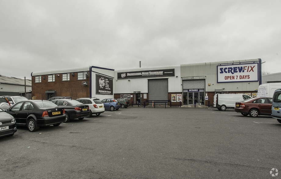 Regent Rd, Salford à louer - Photo principale – Image 1 sur 5