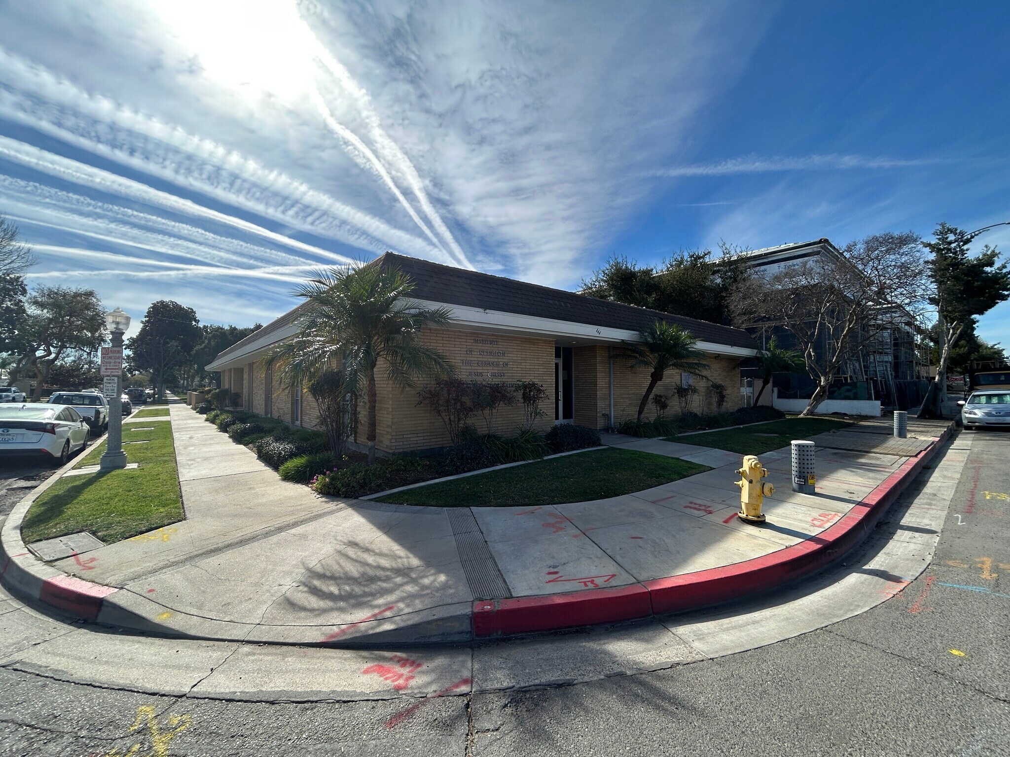 444 E Chapman Ave, Fullerton, CA à vendre Photo principale– Image 1 sur 22