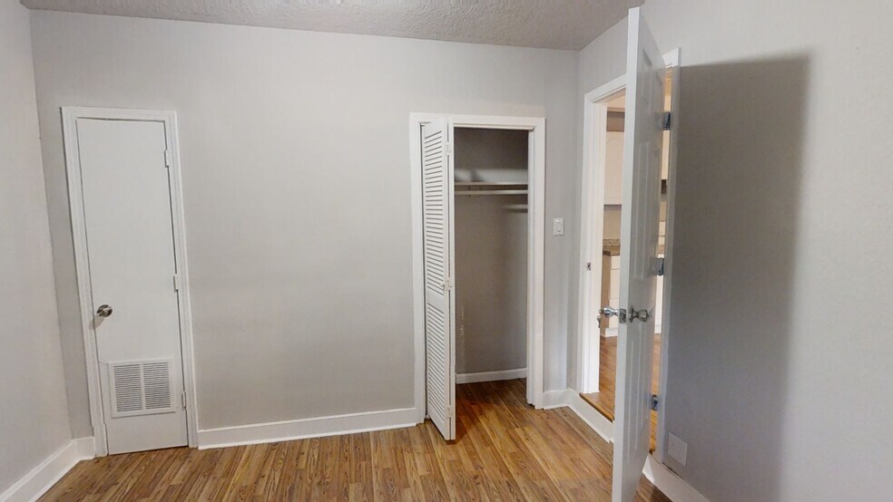 11314 Courtshire Rd, Houston, TX à vendre - Photo de l’immeuble – Image 2 sur 7