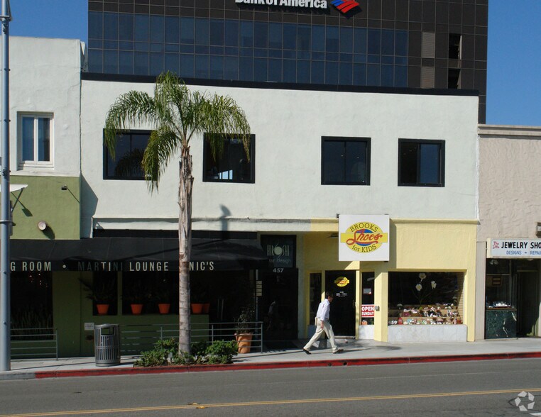 449-451 N Canon Dr, Beverly Hills, CA à louer - Photo principale – Image 1 sur 6
